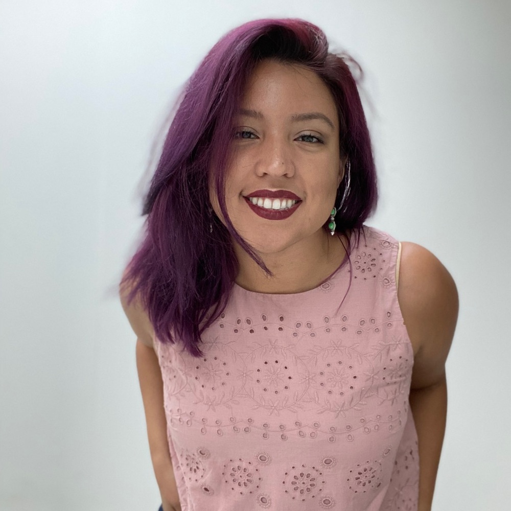 Meet your Posher, Nimia